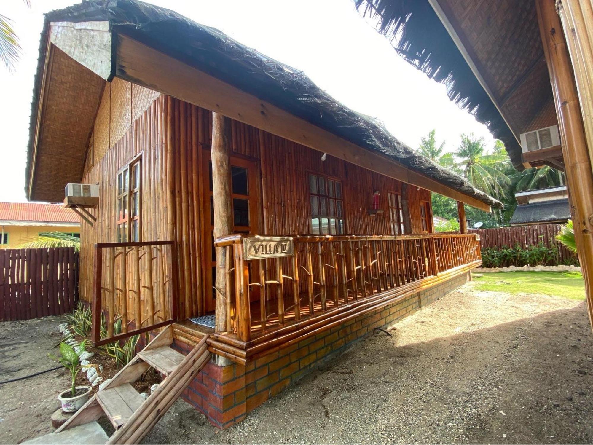 Hola Beach Resort Siquijor Esterno foto